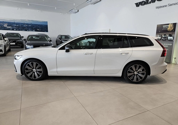 Volvo V60 cena 204900 przebieg: 24600, rok produkcji 2023 z Złoczew małe 781